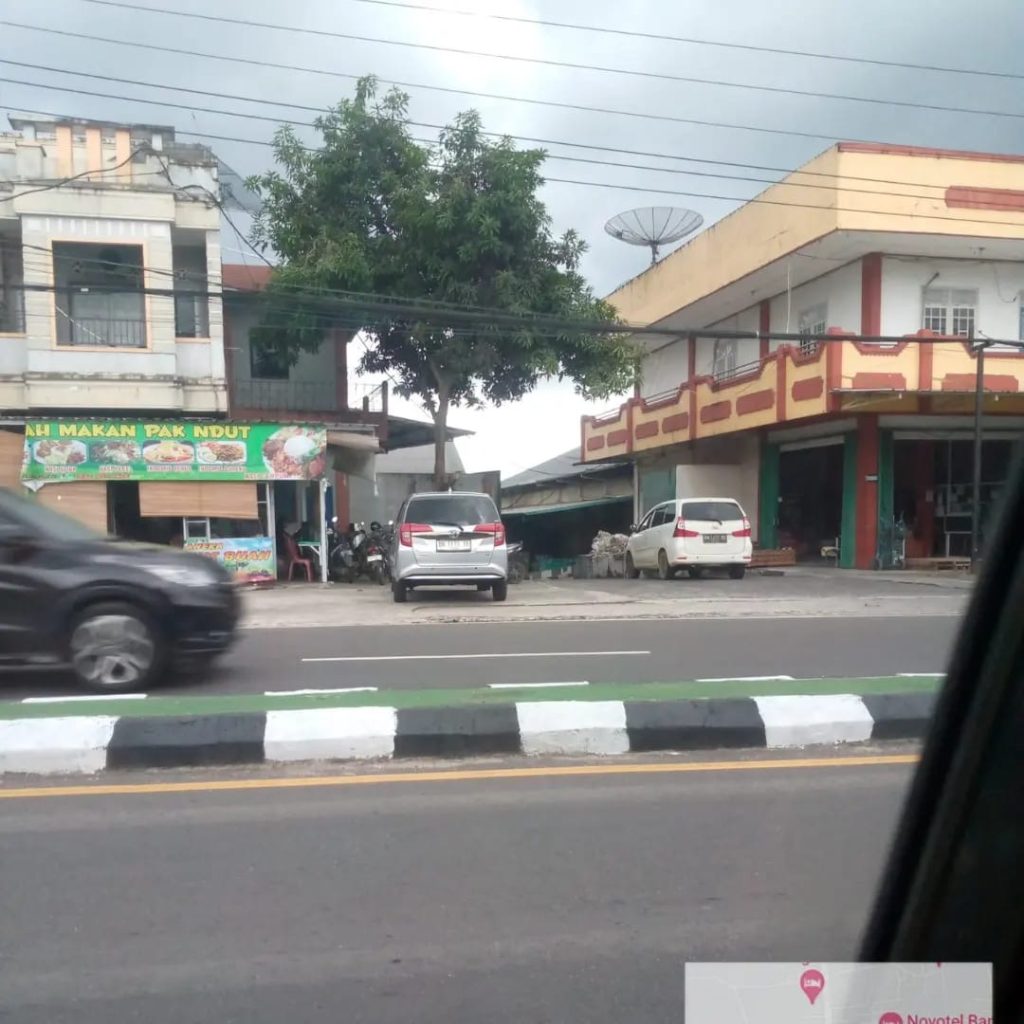 Gudang Distributor Beras CV Sumber Alam Lestari Tidak Di Izinkan Melakukan Pengemasan Ulang